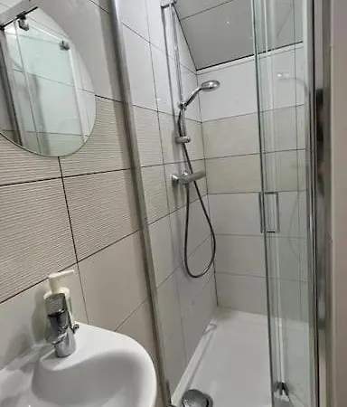 Petite Maison De Pêcheur Au Coeur D'etretat