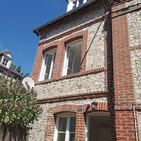 Petite Maison De Pecheur Au Coeur D'etretat * Étretat